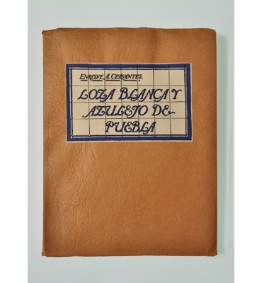 Loza blanca y de azulejo de Puebla