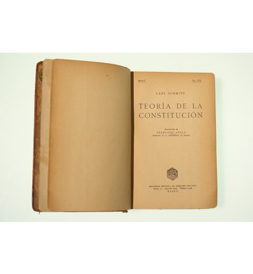 Teoría de la Constitución*