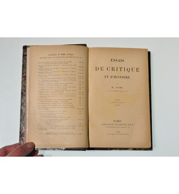 Essais de critique et d'histoire