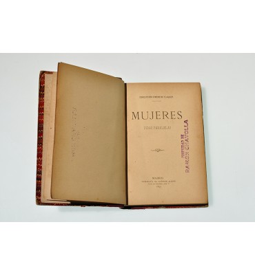 Mujeres vidas paralelas