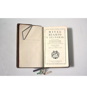 Misal diario y vesperal *